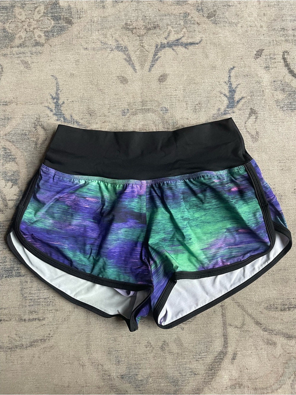 Lululemon Drop It Low Shorts Rio Nights Multi Size 8